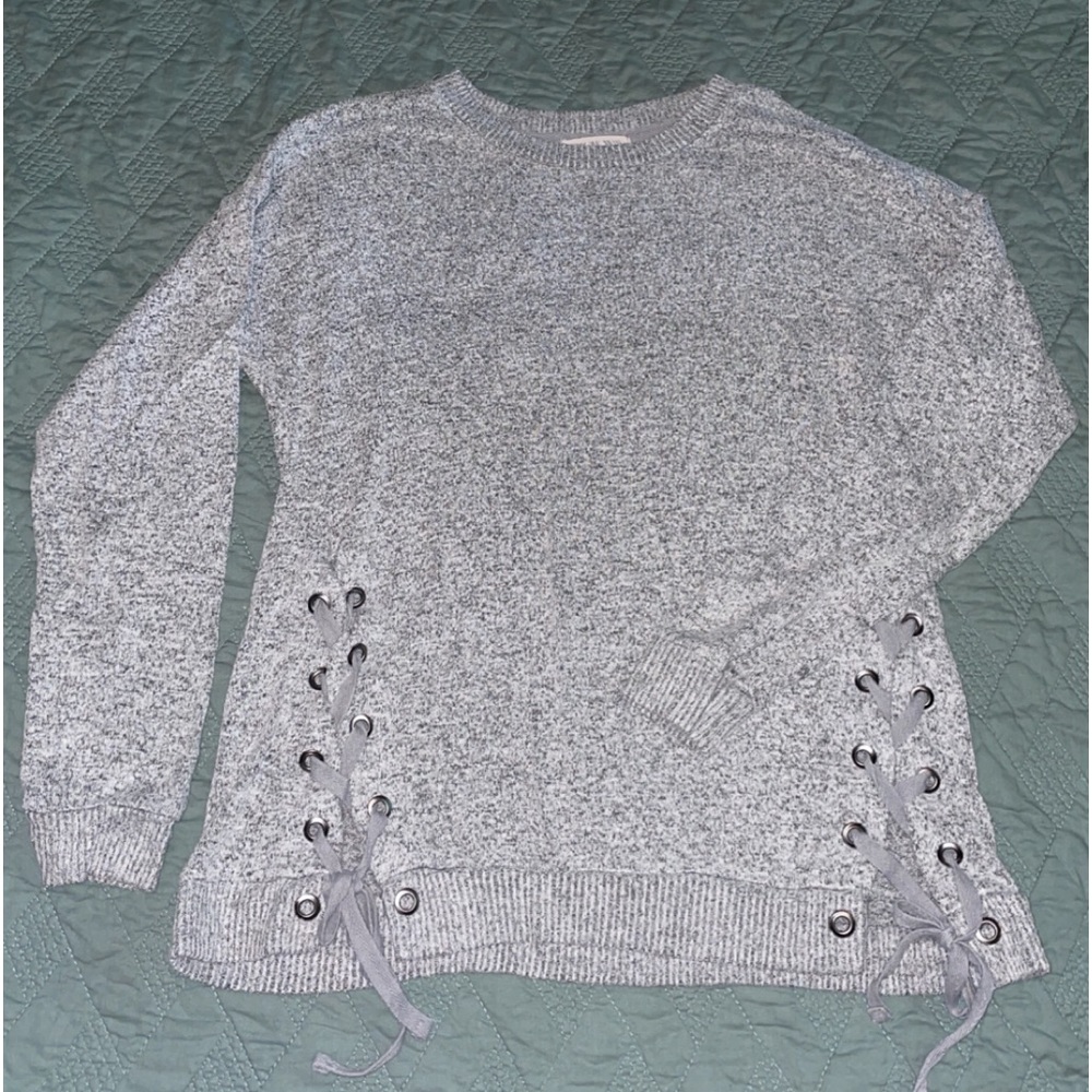 Grey long sleeve